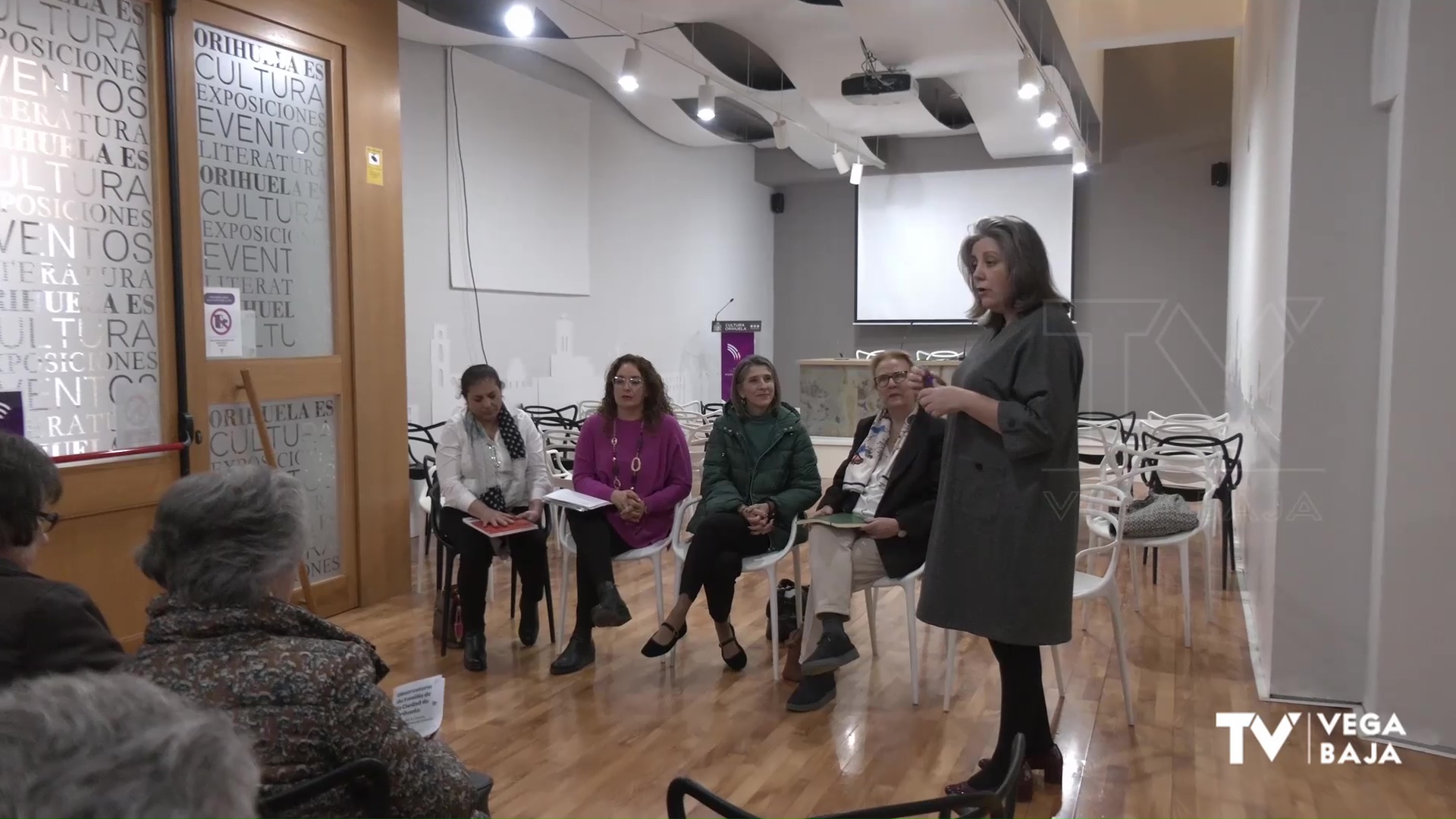 Charla - Coloquio Mujer Orihuela